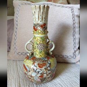 Antique Japanese Handpainted Kutani Moriage Satsuma Doublehandled Porcelain Vase